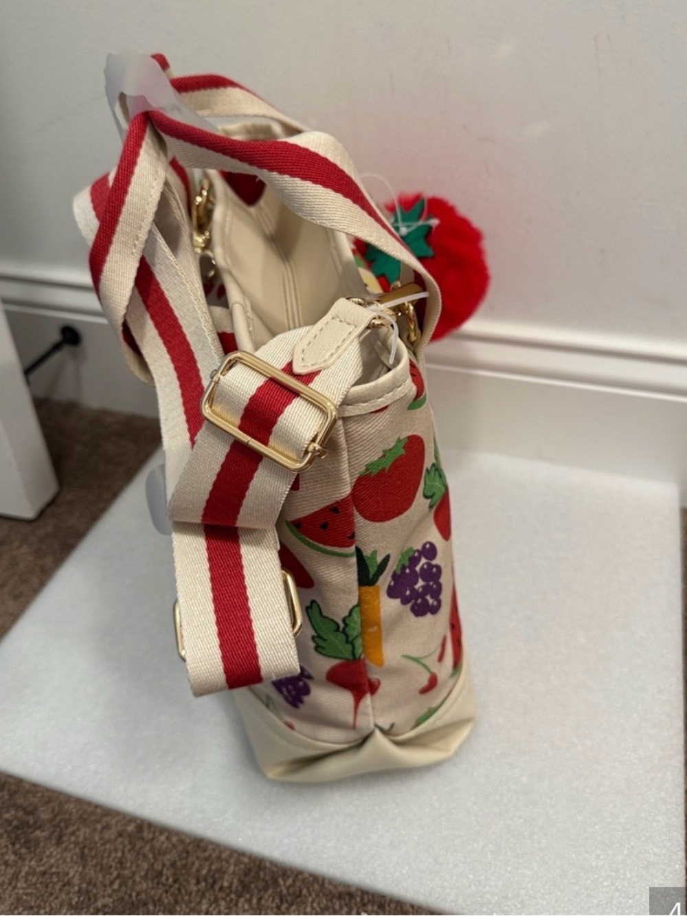 Betsey Johnson luv Betsey canvas fruit motif crossbody shoulder bag purse NWT - Picture 4 of 8
